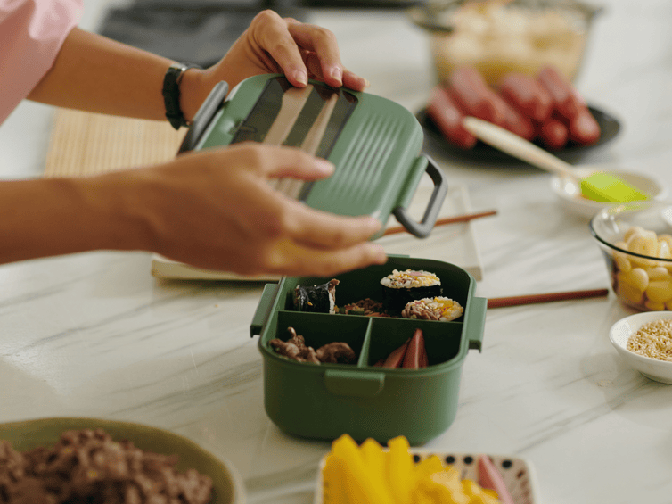 cucina semplice solo da scongelare