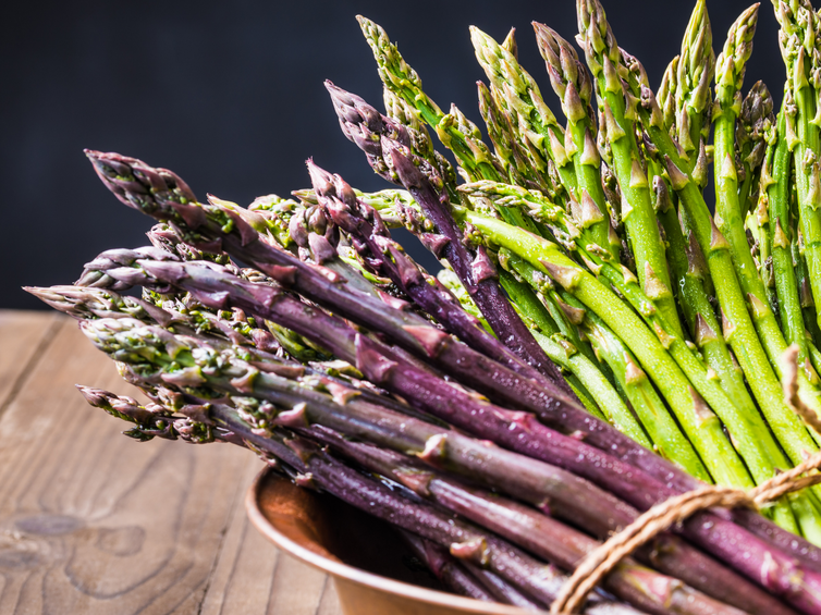 Proprietà e benefici asparagi: perché mangiarli in primavera