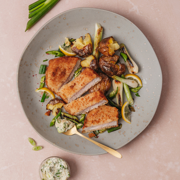 Cotoletta di lonza di maiale con patate croccanti