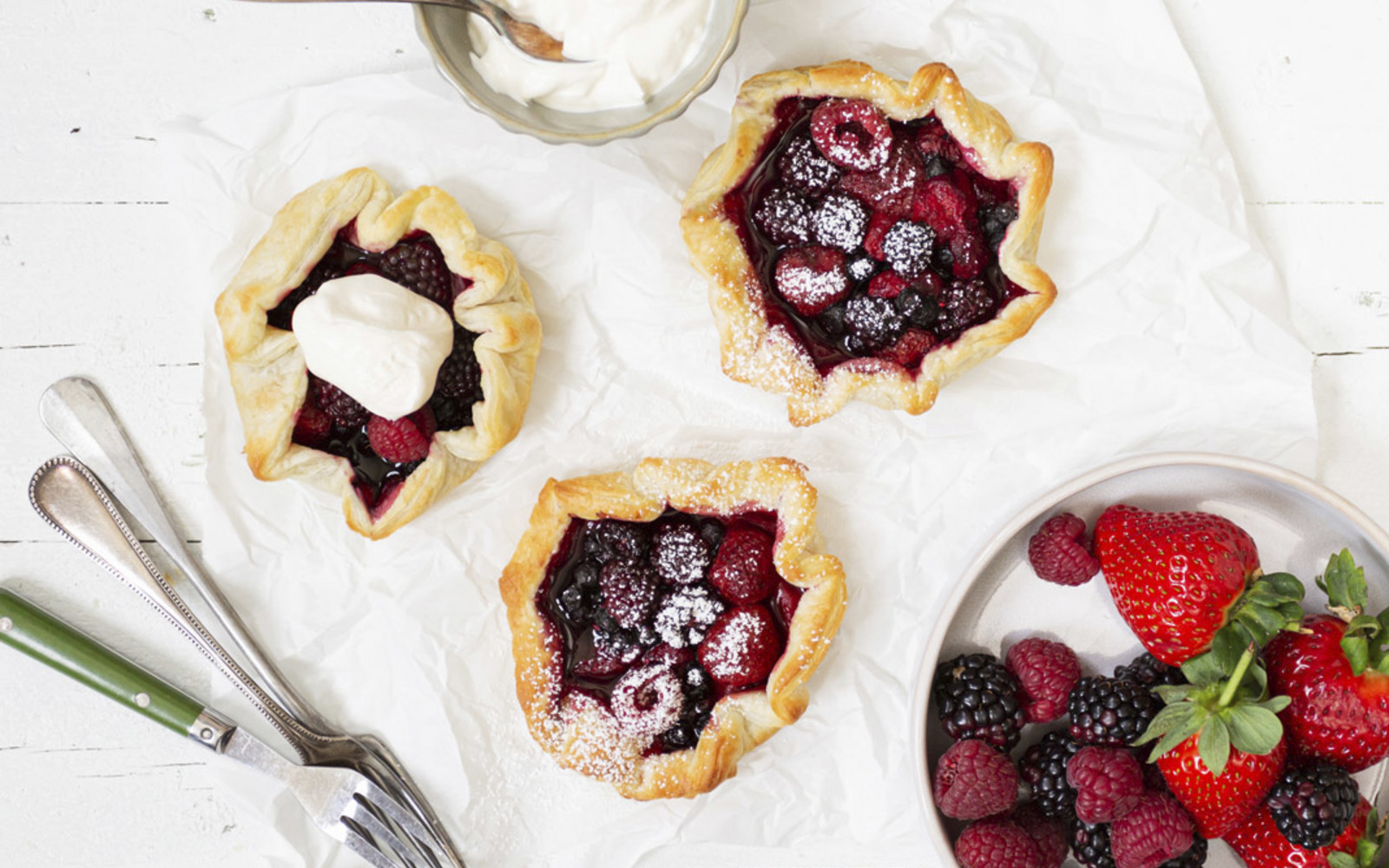 Crostatine ai frutti di bosco