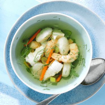 zuppa di pesce con verdure julienne