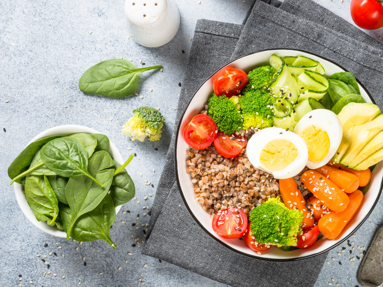 5 idee primaverili insalatone estive