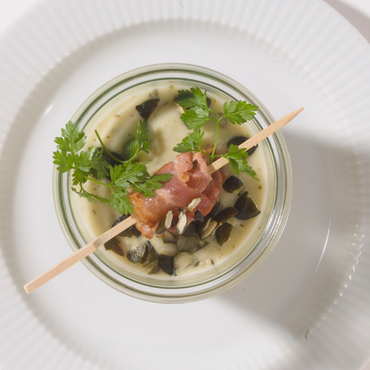 Vellutata di cavolo rapa e patate con bacon croccante